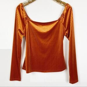 All In Favor • Long Sleeve Cutout Ribbed Top